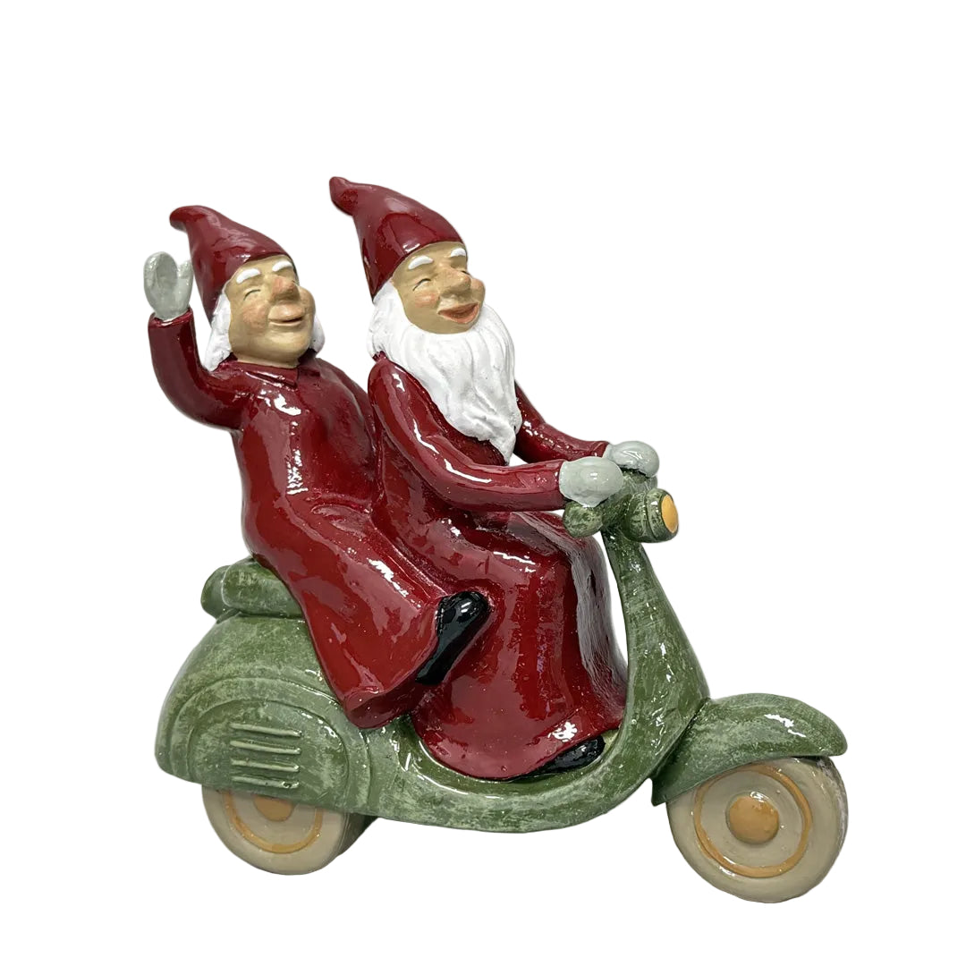 Harvesttime – 1041 - Tomtepar på Scooter Julefigur