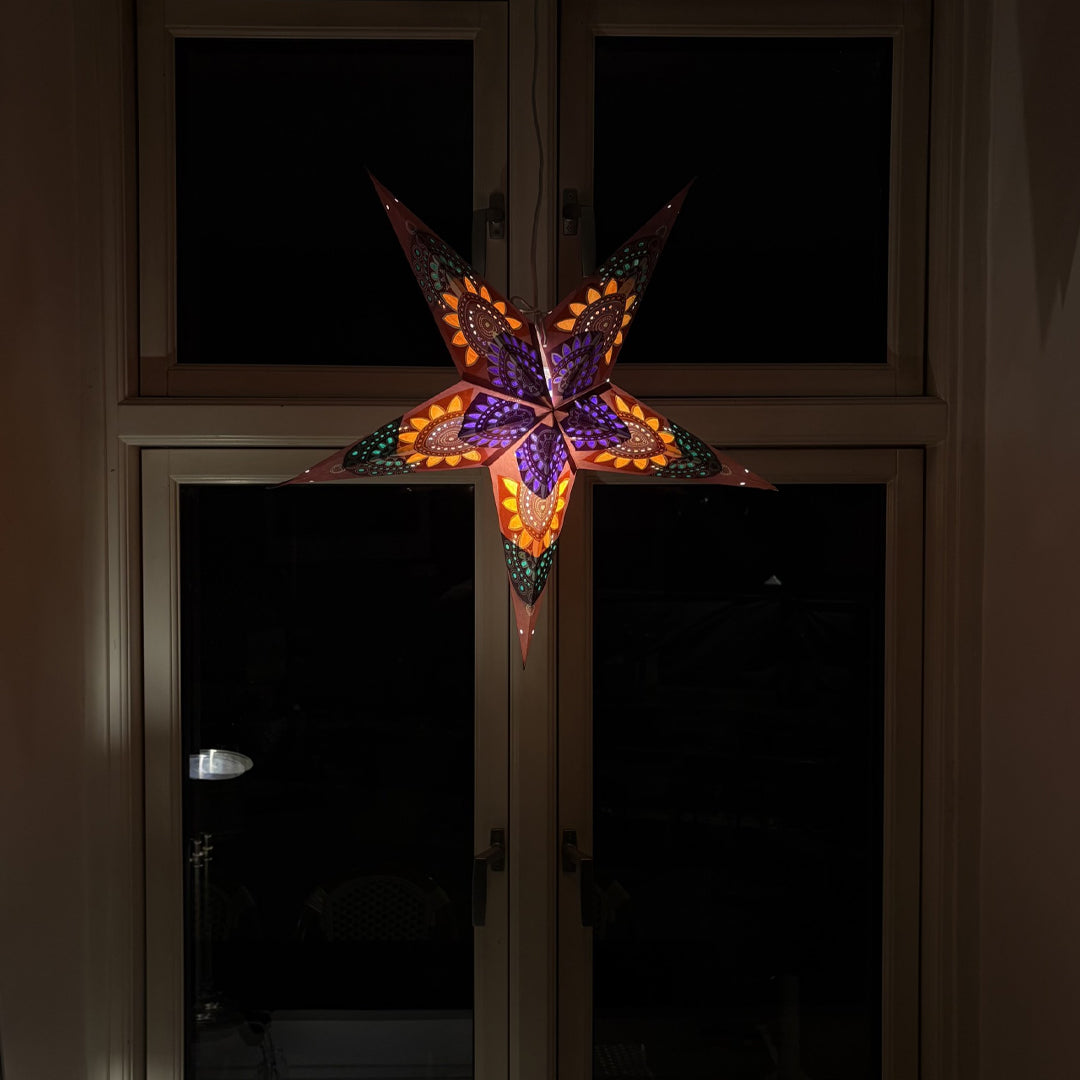 Moonmind – Anaya Stjernelampe i Lilla og Orange - Ø60 cm