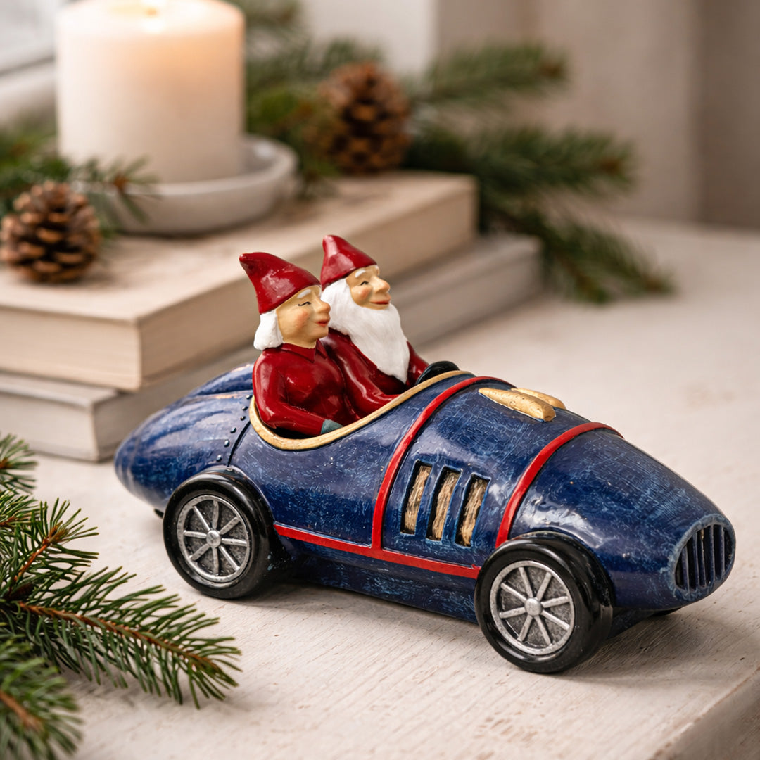 Harvesttime – 1040 - Tomtepar i Sportbil Julefigur