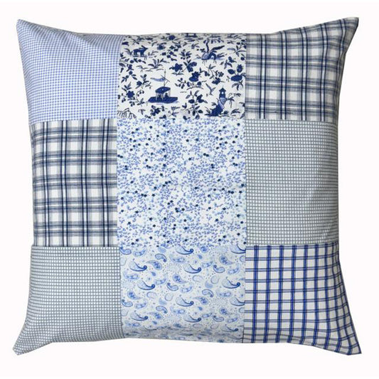 Moonmind – Patchwork Pudebetræk Håndquiltet i Blå 50x50 cm